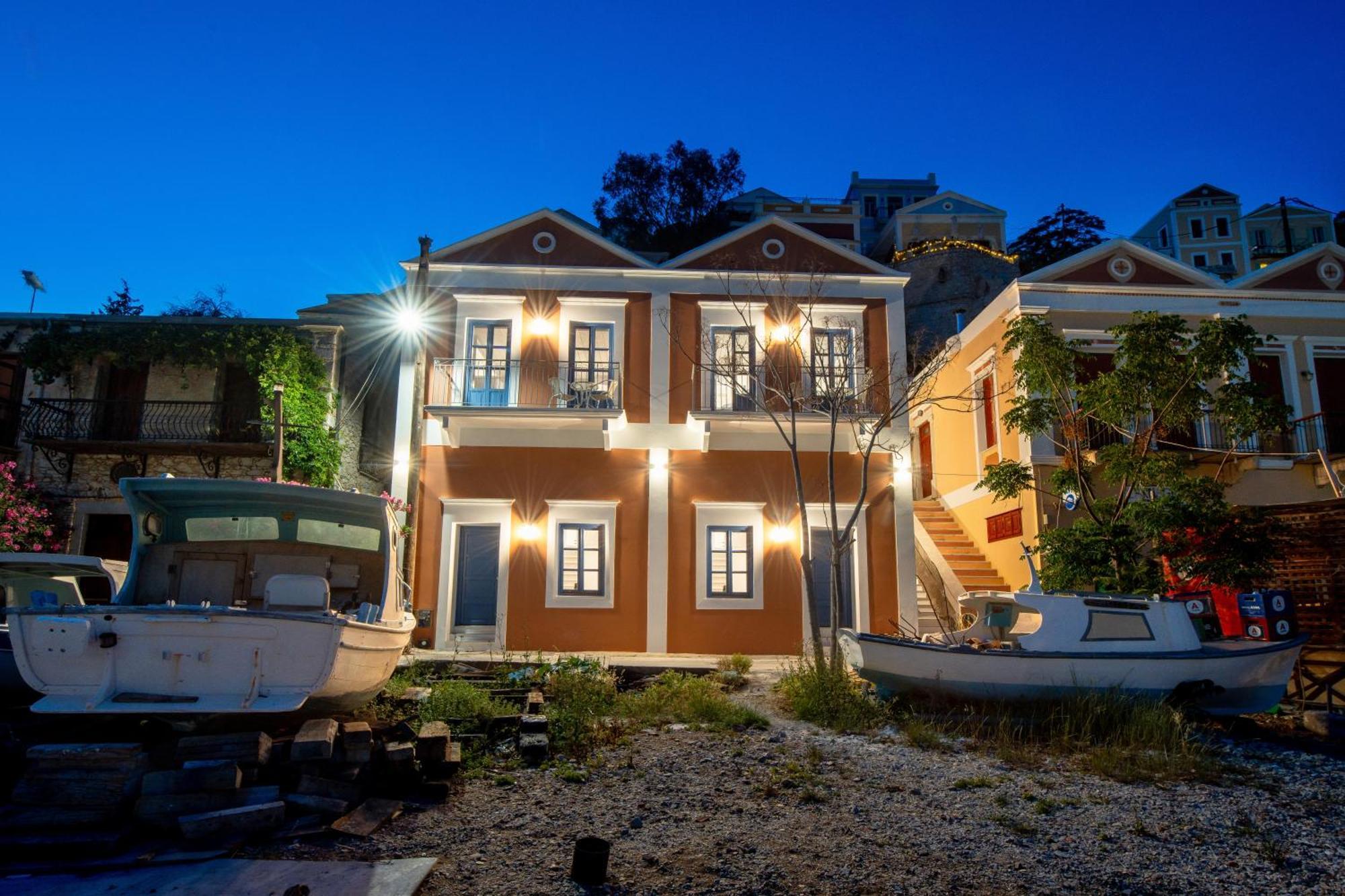 Porto Harani Seaside Apartments Simi Exterior foto